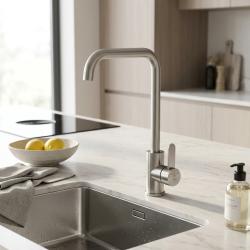 stainless-steel-kitchen-faucet-modern-design